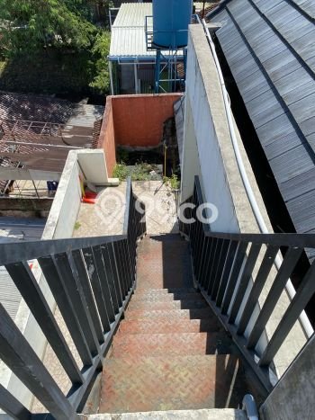 PRIME LOCATION! Rumah Strategis di , LT 259m2m² LB 300m2m² PRIME LOCATION! Rumah Strategis di , LT 259m2m² LB 300m2m²