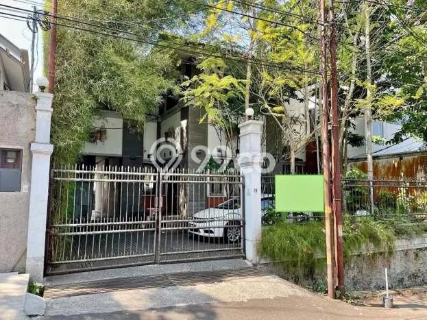 Siap Huni Rumah Mewah 3 Kamar di Cidadap Dekat ke Mana Pun Siap Huni Rumah Mewah 3 Kamar di Cidadap Dekat ke Mana Pun