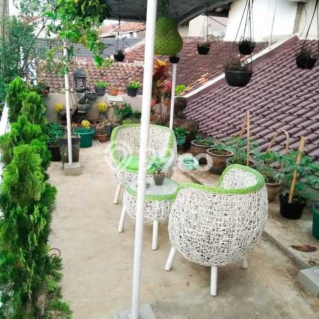 Jual Rumah Bagus Siap Huni LB 280m2 di Cileunyi, Bandung Jual Rumah Bagus Siap Huni LB 280m2 di Cileunyi, Bandung