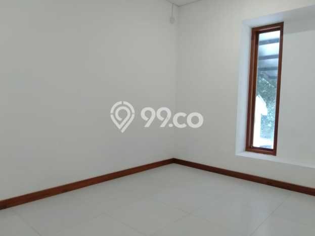 HUNIAN PREMIUM! Rumah di , 2 KM, Kawasan Prospektif, Luas 195m2m² LB 152m2m² HUNIAN PREMIUM! Rumah di , 2 KM, Kawasan Prospektif, Luas 195m2m² LB 152m2m²