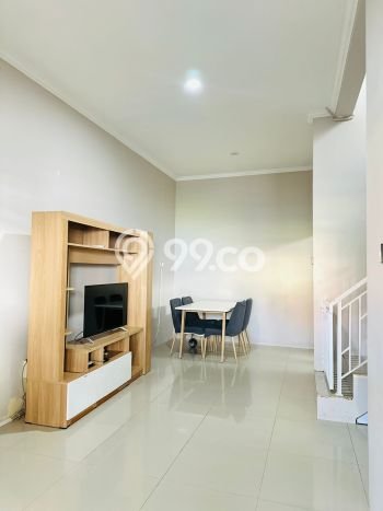 Rumah Strategis dengan Luas Tanah 73m² dan Luas Bangunan 100m² di Area Arcamanik, Bandung Rumah Strategis dengan Luas Tanah 73m² dan Luas Bangunan 100m² di Area Arcamanik, Bandung