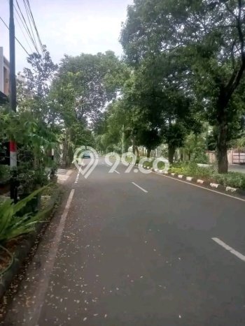 Tanah Dijual Lokasi Strategis di Jakarta Timur dengan Luas 200m2 Tanah Dijual Lokasi Strategis di Jakarta Timur dengan Luas 200m2