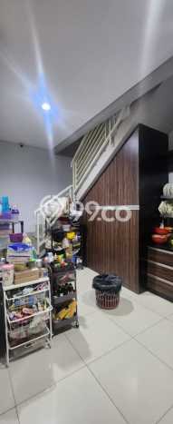 Ready to Use! Luxury House LT 204m2 Desain Elegan di Alam Sutera Ready to Use! Luxury House LT 204m2 Desain Elegan di Alam Sutera