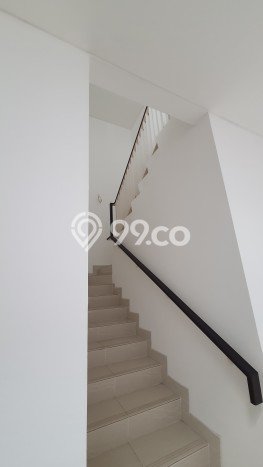 Jual Rumah Luas Elegan Dengan View Cantik di Metland Puri, Jakarta Barat Jual Rumah Luas Elegan Dengan View Cantik di Metland Puri, Jakarta Barat
