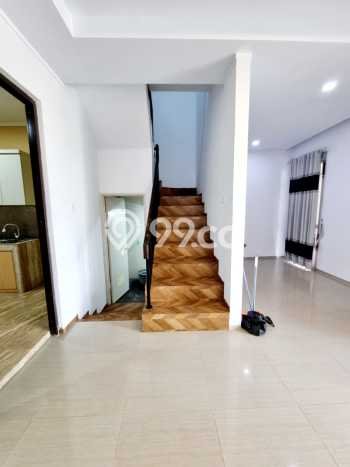 For Sale Rumah 3 Kamar Lokasi Ideal Bagus dan Strategis di Sepatan For Sale Rumah 3 Kamar Lokasi Ideal Bagus dan Strategis di Sepatan