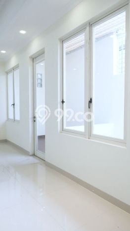 Hunian Elit LB 350m2 Siap Huni Desain Elegan di Alam Sutera, Tangerang Hunian Elit LB 350m2 Siap Huni Desain Elegan di Alam Sutera, Tangerang