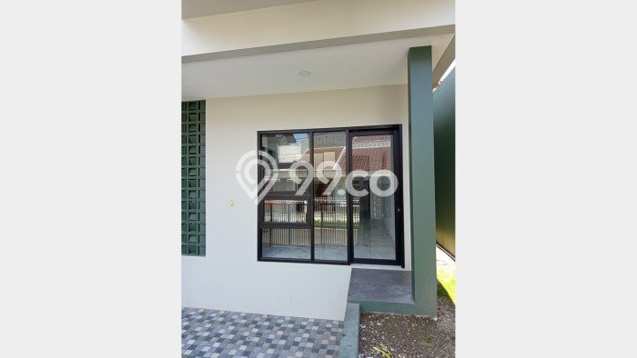 Rumah kawasan Cibeunying, Bandung, LT 98m² Bangunan 122m² Rumah kawasan Cibeunying, Bandung, LT 98m² Bangunan 122m²