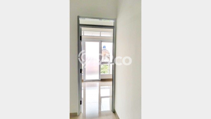 Rumah Mewah dengan Luas Tanah 81m² di Kawasan Elite Arcamanik, Bandung Rumah Mewah dengan Luas Tanah 81m² di Kawasan Elite Arcamanik, Bandung
