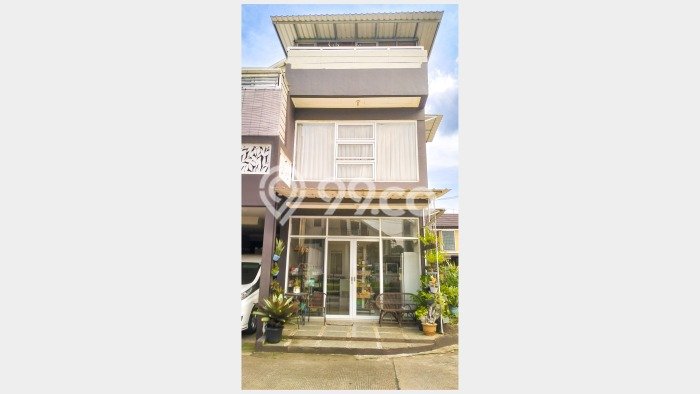 Jual Rumah Eksklusif 4 KT di Terusan Buah Batu, Bandung Jual Rumah Eksklusif 4 KT di Terusan Buah Batu, Bandung