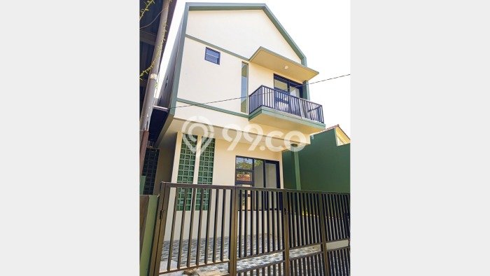Rumah kawasan Cibeunying, Bandung, LT 98m² Bangunan 122m² Rumah kawasan Cibeunying, Bandung, LT 98m² Bangunan 122m²