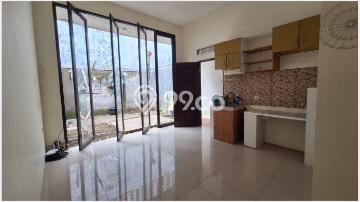 Rumah Modern Cantik 3 KT Bisa Langsung Pindah di Arcamanik Rumah Modern Cantik 3 KT Bisa Langsung Pindah di Arcamanik