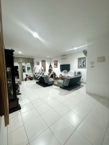 Rumah Minimalis 4 Kamar LT 162m2 di Kota Wisata Rumah Minimalis 4 Kamar LT 162m2 di Kota Wisata