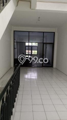 LOKASI PREMIUM! Ruko Kawasan Jemursari, Luas 150m2m², Area Komersial LOKASI PREMIUM! Ruko Kawasan Jemursari, Luas 150m2m², Area Komersial