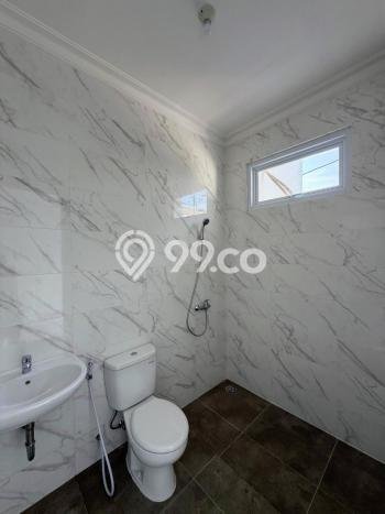 Rumah Modern 4 KT di Citraland Surabaya Unfurnished Rumah Modern 4 KT di Citraland Surabaya Unfurnished