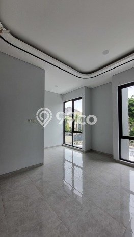 Jual Rumah Eksklusif 4 KT di Manyar, Surabaya Jual Rumah Eksklusif 4 KT di Manyar, Surabaya