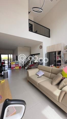 Rumah Luas Asri 2 KT Siap Pakai di Gununganyar Surabaya Rumah Luas Asri 2 KT Siap Pakai di Gununganyar Surabaya
