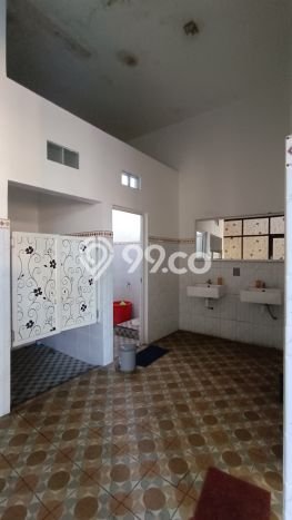 Komersial Komersial Dijual di Laweyan Surakarta LT 579m2 & LB 400m2 Komersial Komersial Dijual di Laweyan Surakarta LT 579m2 & LB 400m2