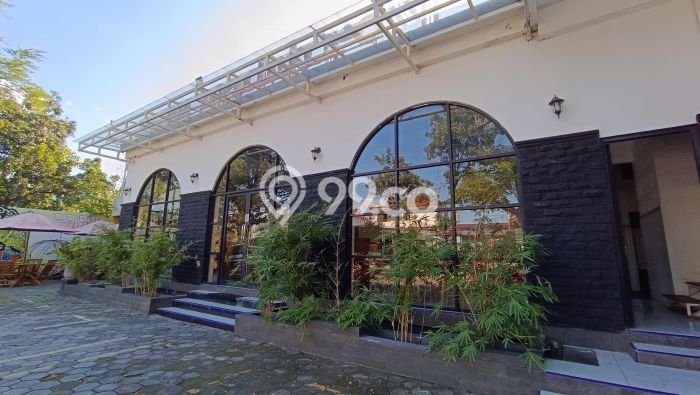 Komersial Komersial Dijual di Laweyan Surakarta LT 579m2 & LB 400m2 Komersial Komersial Dijual di Laweyan Surakarta LT 579m2 & LB 400m2
