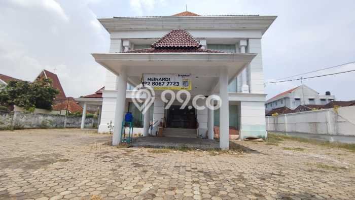 Disewakan Komersial di Pasar Kliwon Surakarta LT 2580m2, LB 1699m2 Disewakan Komersial di Pasar Kliwon Surakarta LT 2580m2, LB 1699m2