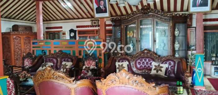 Hot Offer Hunian Mewah Ideal dan Luas di Gemolong, Sragen Hot Offer Hunian Mewah Ideal dan Luas di Gemolong, Sragen