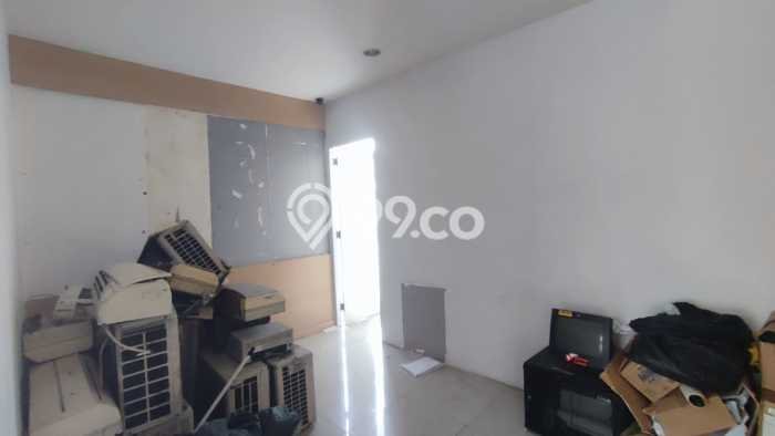 Disewakan Komersial di Pasar Kliwon Surakarta LT 2580m2, LB 1699m2 Disewakan Komersial di Pasar Kliwon Surakarta LT 2580m2, LB 1699m2