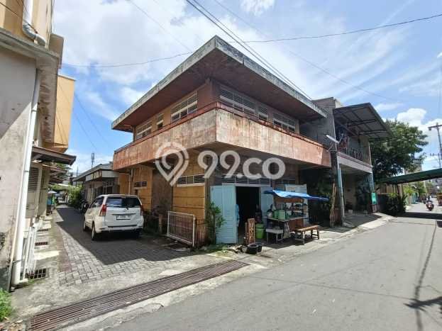 Dijual Rumah Mewah Exclusive di Banjarsari, Solo Dijual Rumah Mewah Exclusive di Banjarsari, Solo