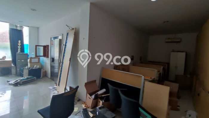 Disewakan Komersial di Pasar Kliwon Surakarta LT 2580m2, LB 1699m2 Disewakan Komersial di Pasar Kliwon Surakarta LT 2580m2, LB 1699m2