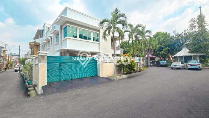 Hunian Elit LB 400m2 Siap Pakai Desain Elegan di Cideng, Jakarta Pusat Hunian Elit LB 400m2 Siap Pakai Desain Elegan di Cideng, Jakarta Pusat
