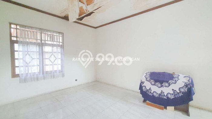 Hunian Elit LB 300m2 Siap Pakai Desain Elegan di Pondok Gede, Bekasi Hunian Elit LB 300m2 Siap Pakai Desain Elegan di Pondok Gede, Bekasi
