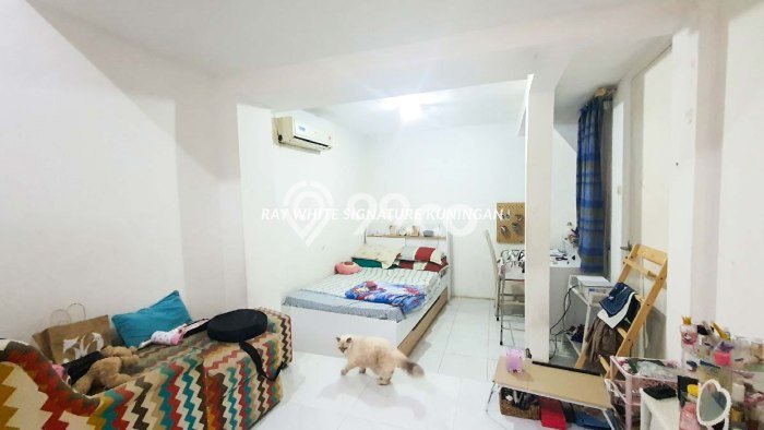 Dijual Rumah Premium dengan Fasilitas Sekitar Komplit di Kebayoran Baru, Jakarta Selatan Dijual Rumah Premium dengan Fasilitas Sekitar Komplit di Kebayoran Baru, Jakarta Selatan