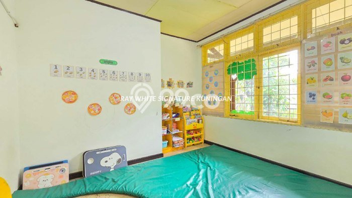 Gudang Bagus Dijual LB 0m2 Lokasi Strategis Bekasi Area Cocok untuk Bisnis Gudang Bagus Dijual LB 0m2 Lokasi Strategis Bekasi Area Cocok untuk Bisnis
