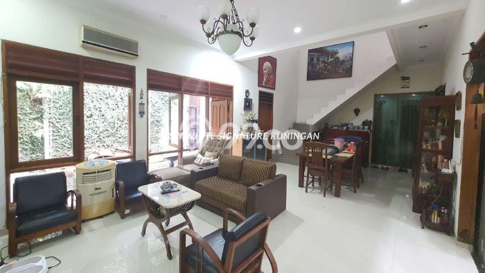 Dijual Rumah Mewah Exclusive di Cilandak, Jakarta Selatan Dijual Rumah Mewah Exclusive di Cilandak, Jakarta Selatan