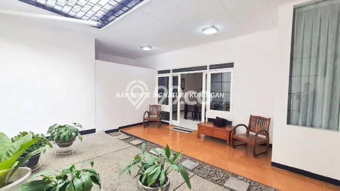 Disewakan Hunian Konsep Modern di Kebayoran Baru Jakarta Selatan dengan 3 KT Disewakan Hunian Konsep Modern di Kebayoran Baru Jakarta Selatan dengan 3 KT