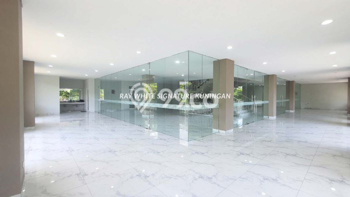 Kantor Dijual di Jakarta Timur LT 460m2 & LB 1700m2 Lokasi Terbaik! Kantor Dijual di Jakarta Timur LT 460m2 & LB 1700m2 Lokasi Terbaik!