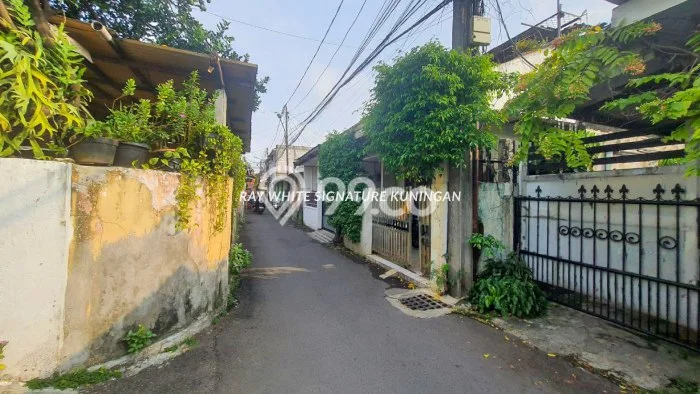 Tanah Kavling Dijual di Jakarta Selatan dengan Spesifikasi 913m2 Tanah Kavling Dijual di Jakarta Selatan dengan Spesifikasi 913m2