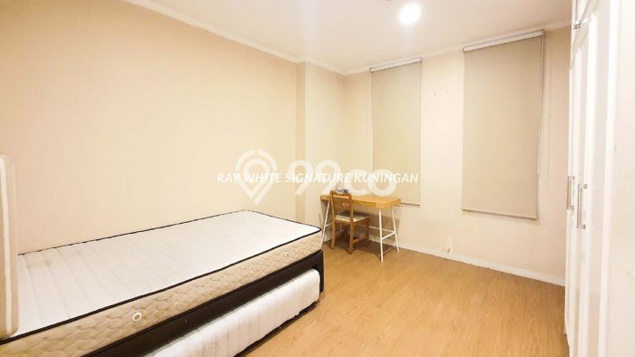 Dijual Apartemen 3 KT 2 KM di Kebayoran Baru Dijual Apartemen 3 KT 2 KM di Kebayoran Baru
