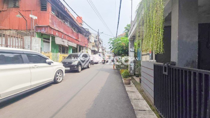 Dijual Rumah Luas Megah Dengan View Eksklusif di Menteng Atas, Jakarta Pusat Dijual Rumah Luas Megah Dengan View Eksklusif di Menteng Atas, Jakarta Pusat