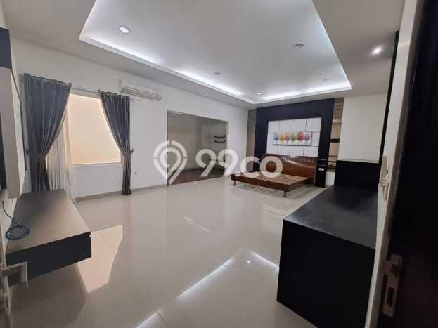 Ready to Use! Premium House LT 240m2 Desain Modern di Alam Sutera Ready to Use! Premium House LT 240m2 Desain Modern di Alam Sutera