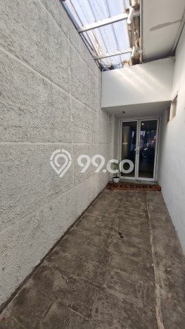 Rumah Elit Akses Strategis di Tangerang Selatan Unfurnished Rumah Elit Akses Strategis di Tangerang Selatan Unfurnished
