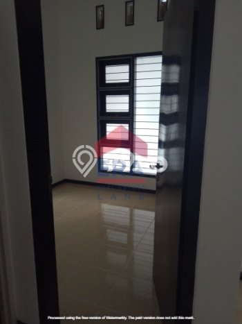 SPECIAL PRICE! Rumah di , 2 KT, Dekat Fasilitas Umum, Luas 108m2m² LB 90m2m² SPECIAL PRICE! Rumah di , 2 KT, Dekat Fasilitas Umum, Luas 108m2m² LB 90m2m²
