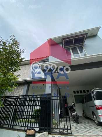 Rumah Elit Modern Tanpa Renovasi di Cemorokandang Malang Rumah Elit Modern Tanpa Renovasi di Cemorokandang Malang