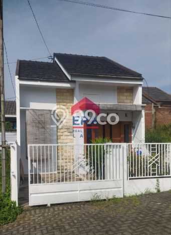 Jual Rumah Murah Meriah Pakisaji Punya 2 Kamar & LT 77m2 Jual Rumah Murah Meriah Pakisaji Punya 2 Kamar & LT 77m2