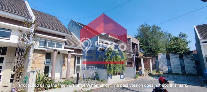 Bisa KPR! Rumah Pandaan, Pasuruan, LT 71m2m² LB 70m2m² Bisa KPR! Rumah Pandaan, Pasuruan, LT 71m2m² LB 70m2m²