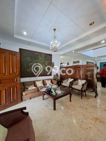 Rumah Luxury Modern Tanpa Renovasi di Bintaro Tangerang Selatan Rumah Luxury Modern Tanpa Renovasi di Bintaro Tangerang Selatan