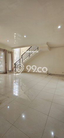 Disewakan! Rumah 4 Kamar Tidur &
3 Kamar Mandi di Sektor 9-Bintaro, Tangerang Selatan Disewakan! Rumah 4 Kamar Tidur &
3 Kamar Mandi di Sektor 9-Bintaro, Tangerang Selatan