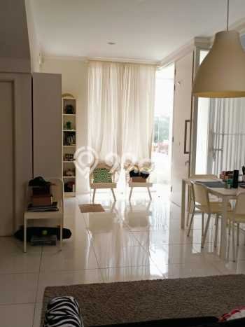 HARGA SPESIAL! Rumah Modern di Bintaro, Tangerang Selatan, LT 120m² Bangunan 135m² Bisa Nego! HARGA SPESIAL! Rumah Modern di Bintaro, Tangerang Selatan, LT 120m² Bangunan 135m² Bisa Nego!