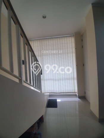 PRIME LOCATION! Rumah di Bintaro, 3 KT, Lingkungan Strategis, LT 105m² Bangunan 120m² PRIME LOCATION! Rumah di Bintaro, 3 KT, Lingkungan Strategis, LT 105m² Bangunan 120m²