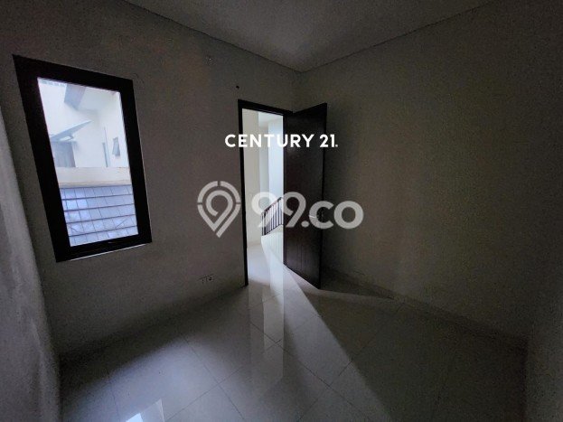 Dijual Hunian Rumah Terawat 3 Kamar di BSD City, Tangerang Dijual Hunian Rumah Terawat 3 Kamar di BSD City, Tangerang