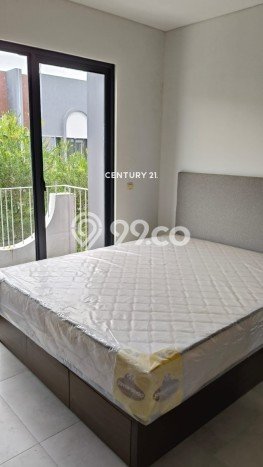 Rumah Minimalis 3 KT di BSD City Tangerang Unfurnished Rumah Minimalis 3 KT di BSD City Tangerang Unfurnished