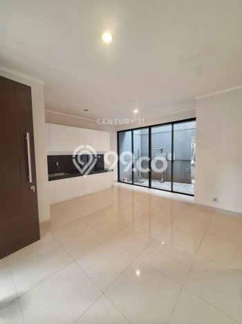 Rumah di Bintaro, Akses ke Stasiun, 3 KM, LT 99m² Bangunan 135m² Rumah di Bintaro, Akses ke Stasiun, 3 KM, LT 99m² Bangunan 135m²